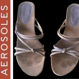 Aerosoles Elevate Strappy Suede like material in light lavender Sandals